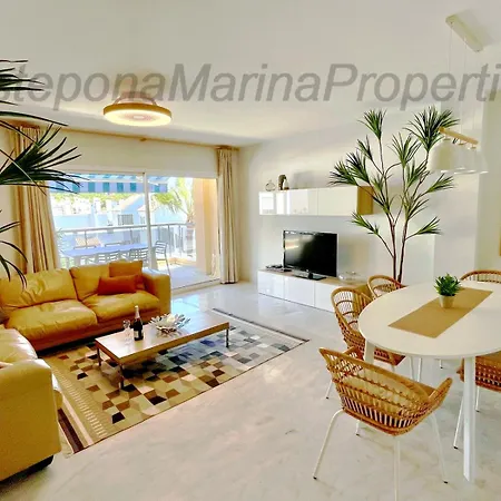 Διαμέρισμα Emp 15, Large Beachside Apartment, El Coral,